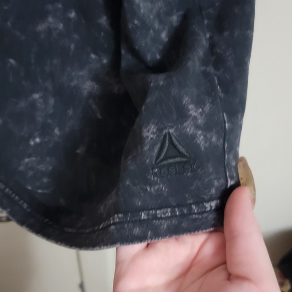 Reebok | crop top, euc - Picture 3 of 3